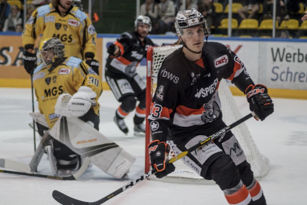 DEL2: Löwen Frankfurt vs. Bayreuth Tigers 10:4 21.10.2018